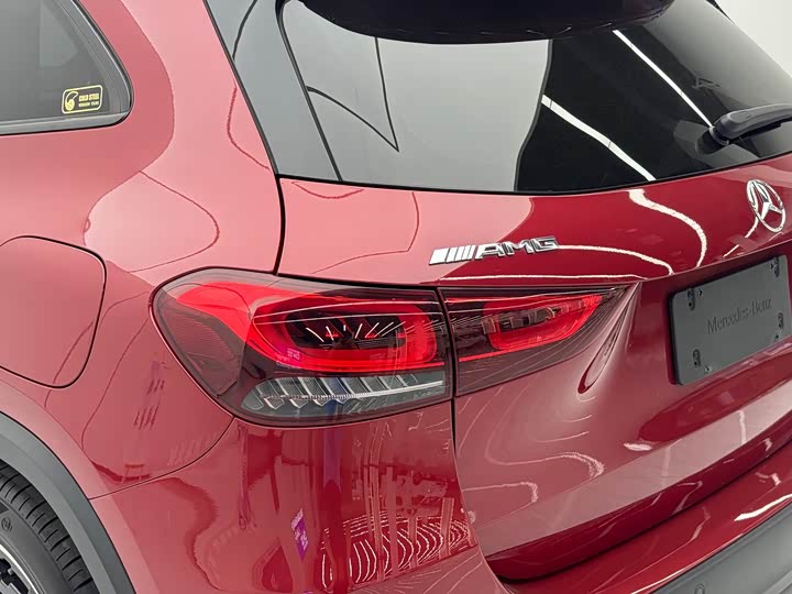 Фото 16 - Mercedes-Benz GLA-Class AMG