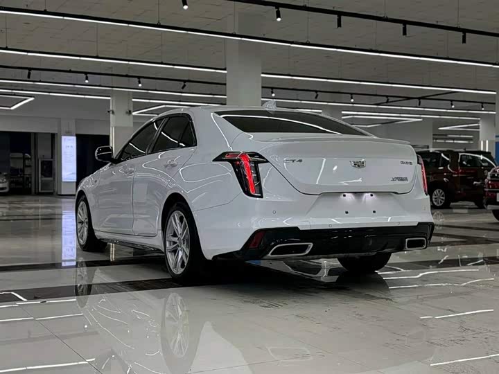 Фото 4 - Cadillac CT4