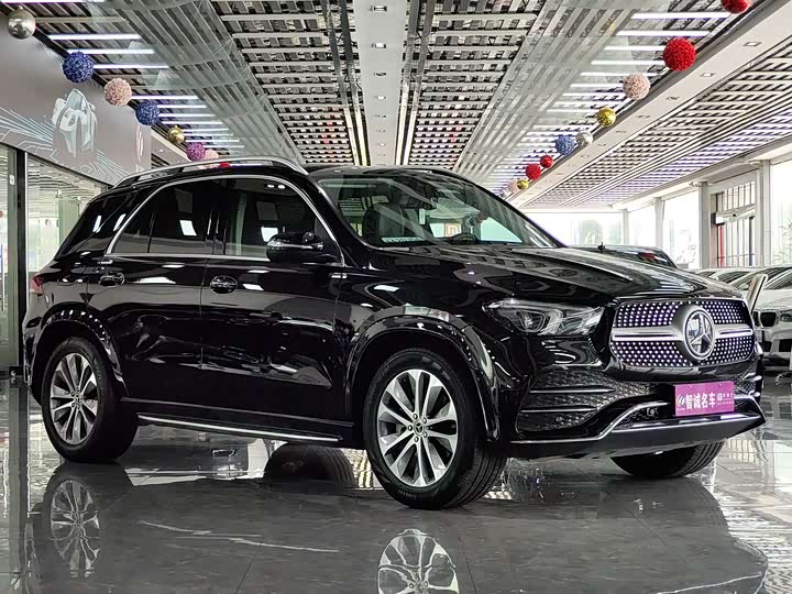 Фото 3 - Mercedes-Benz GLE-Class