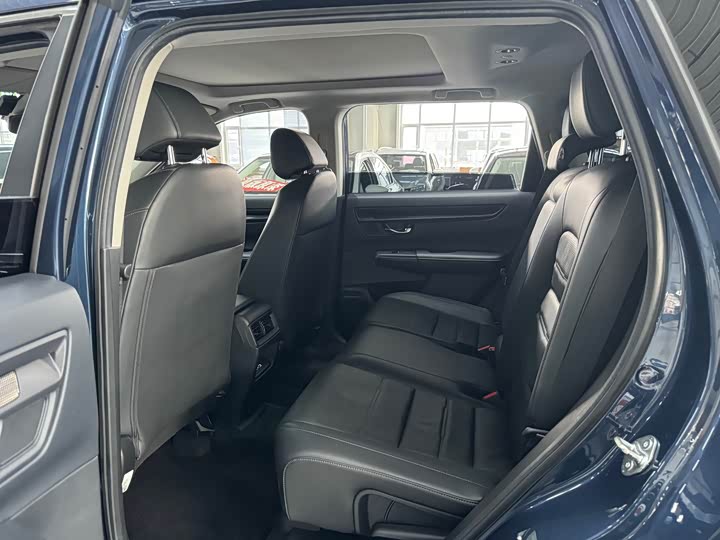 Фото 15 - Honda CR-V