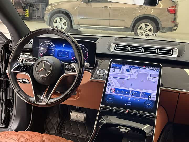 Фото 6 - Mercedes-Benz Maybach S-Class