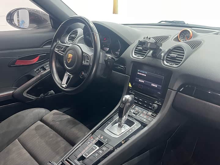 Фото 16 - Porsche 718