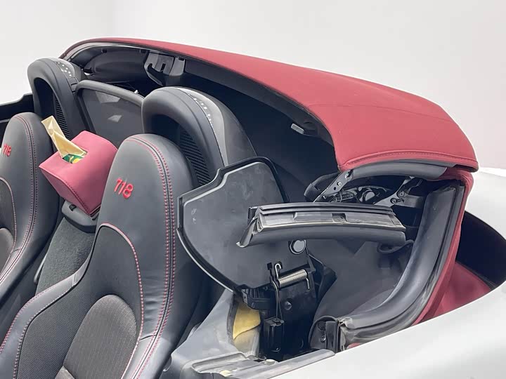 Фото 18 - Porsche 718