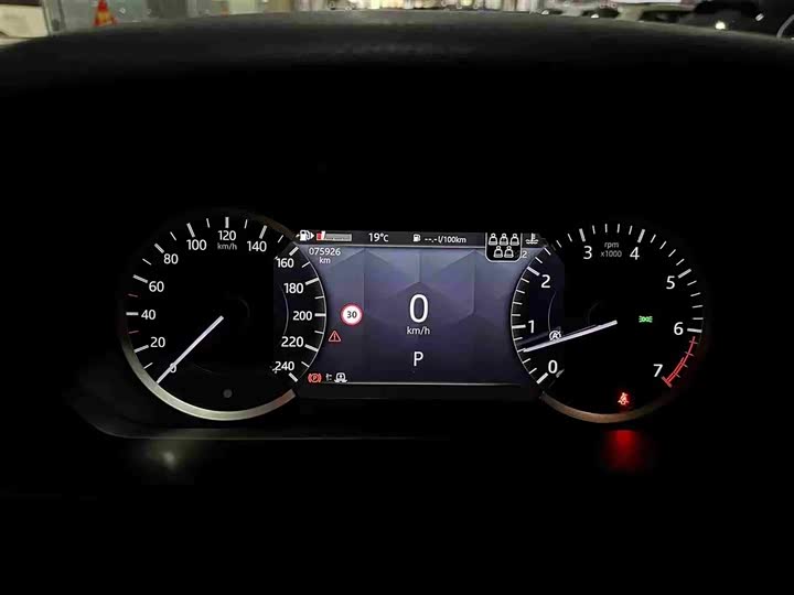 Фото 7 - Land Rover Discovery