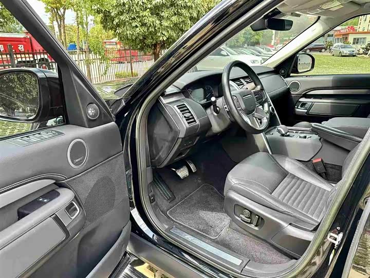 Фото 8 - Land Rover Discovery