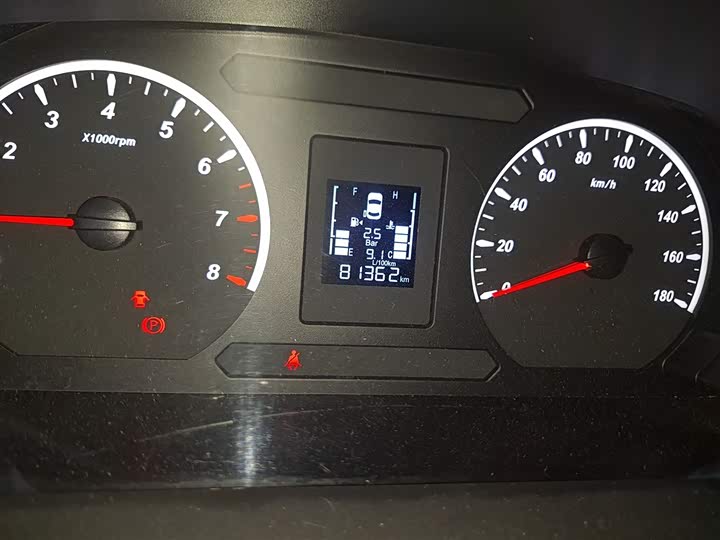 Фото 4 - Dongfeng Forthing Lingzhi Plus