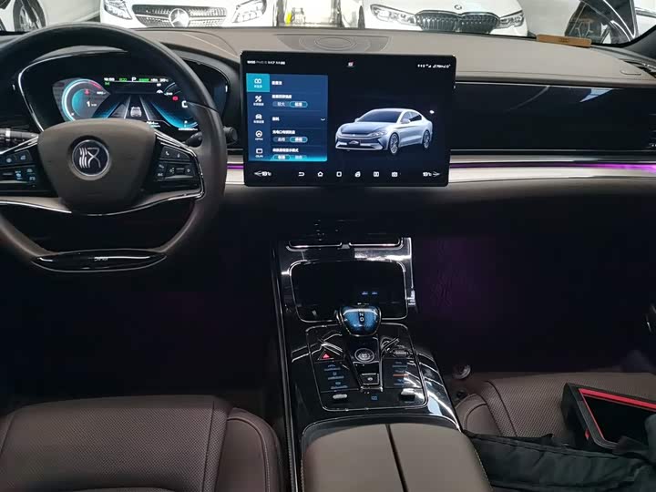 Фото 13 - BYD Han