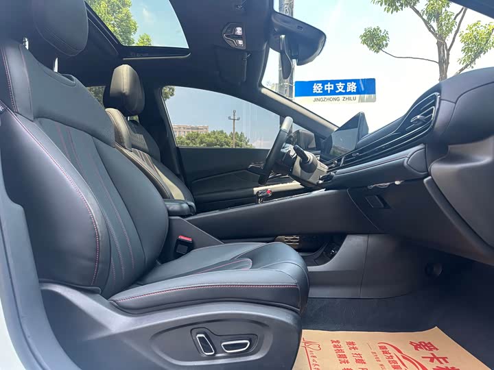 Фото 11 - GAC Trumpchi Empow R