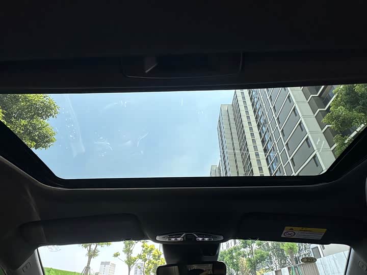 Фото 14 - GAC Trumpchi Empow R