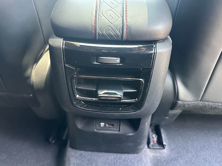 Фото 17 - GAC Trumpchi Empow R