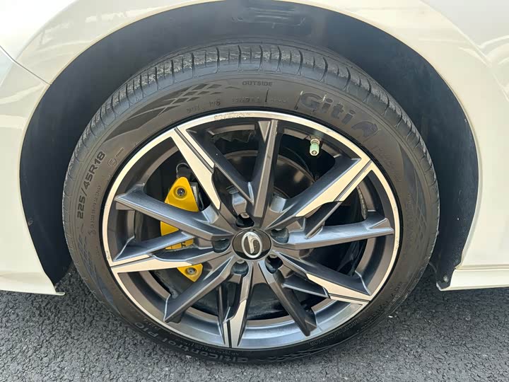 Фото 26 - GAC Trumpchi Empow R