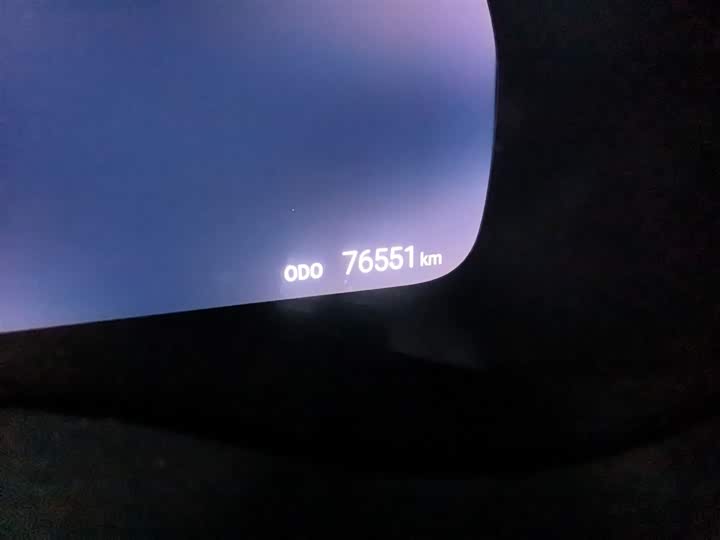 Фото 4 - Toyota Granvia