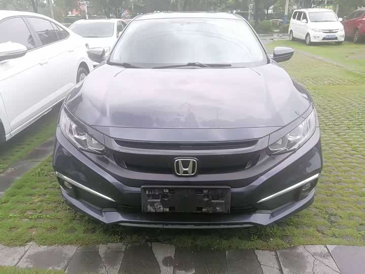 Фото 1 - Honda Civic