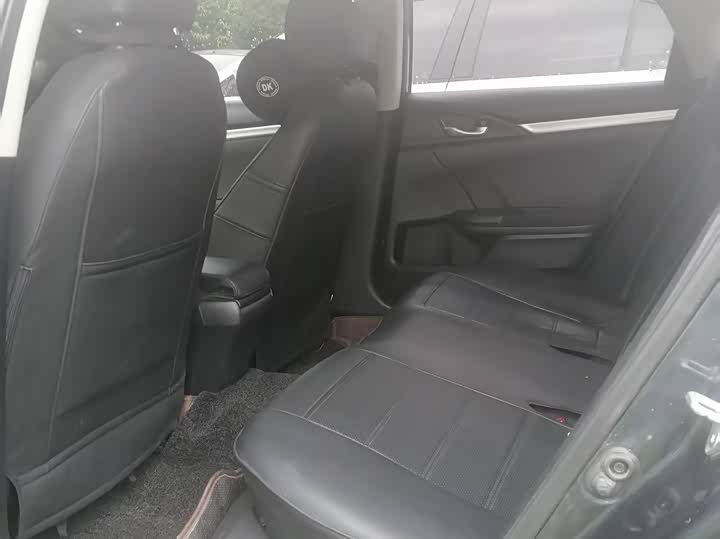 Фото 6 - Honda Civic