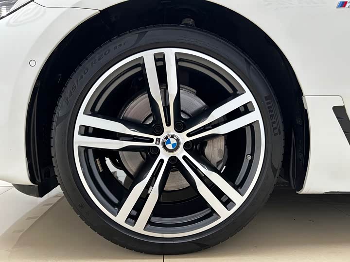 Фото 24 - BMW 6 Series GT