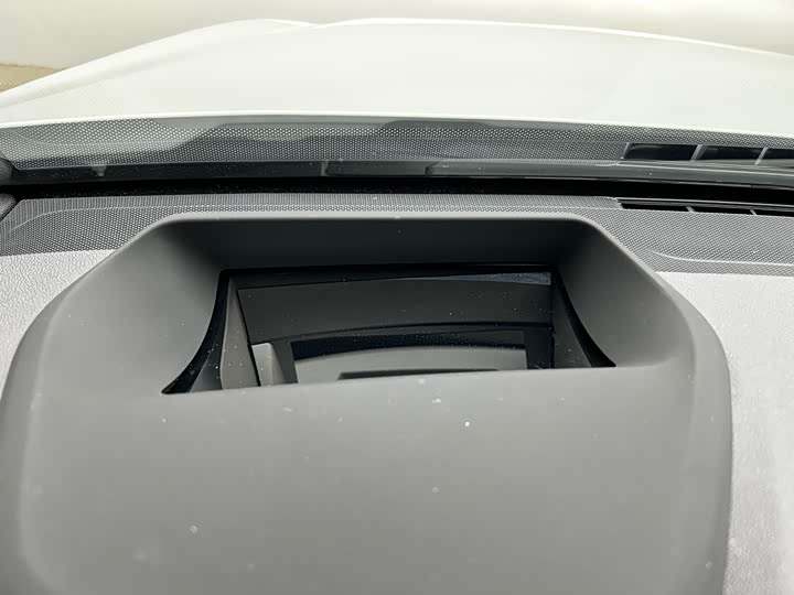 Фото 9 - BMW 6 Series GT