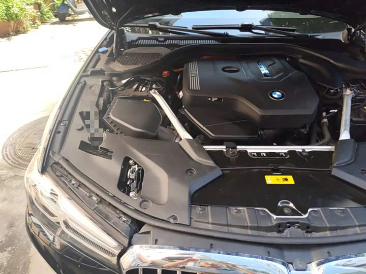 Фото 21 - BMW 5 Series Hybrid