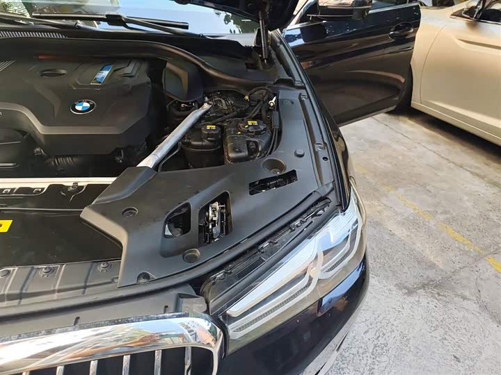 Фото 22 - BMW 5 Series Hybrid