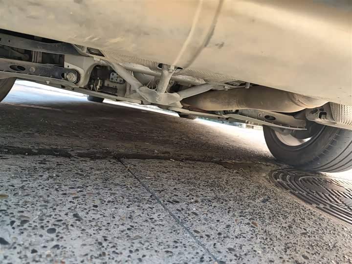 Фото 25 - BMW 5 Series Hybrid