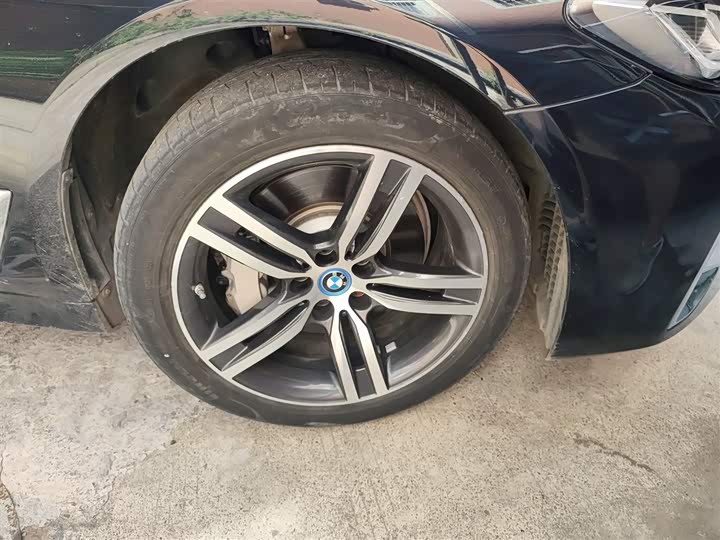 Фото 31 - BMW 5 Series Hybrid