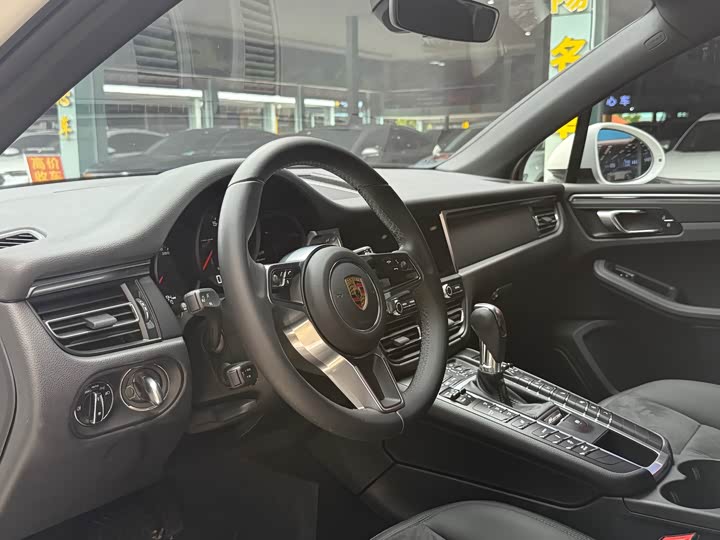 Фото 7 - Porsche Macan