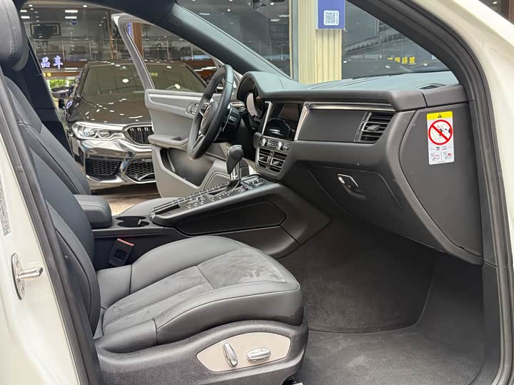 Фото 9 - Porsche Macan