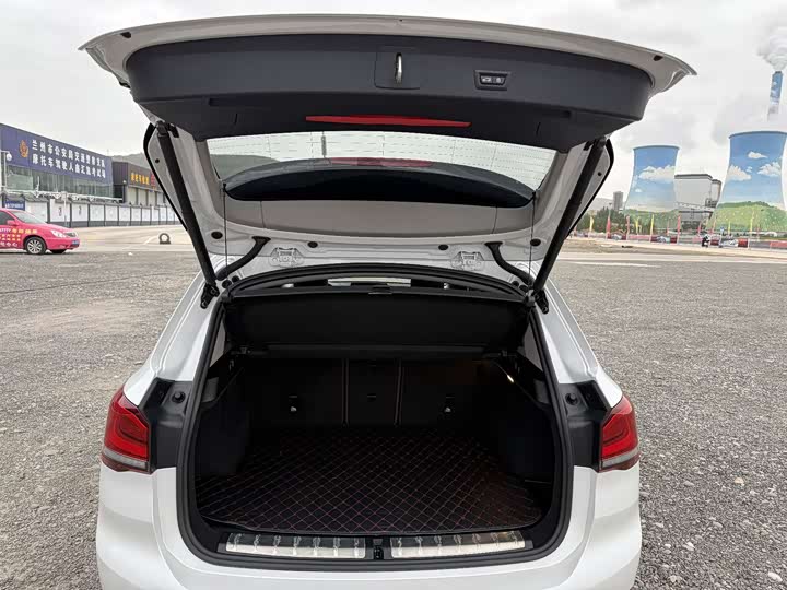 Фото 10 - BMW X1