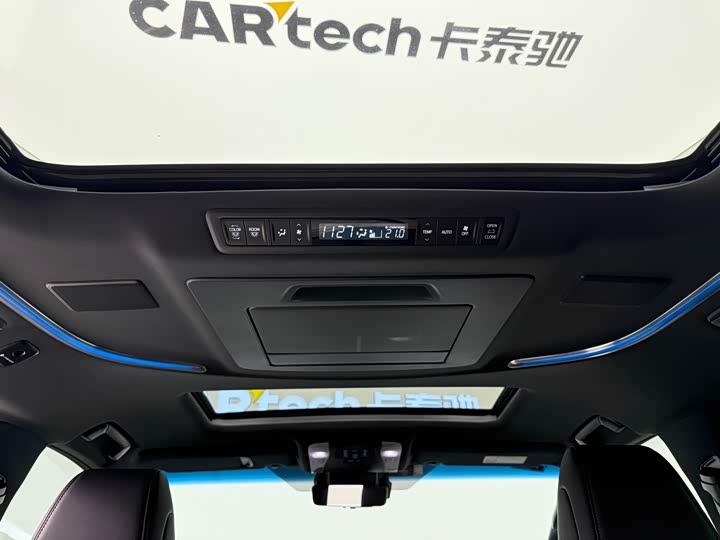 Фото 23 - Lexus LM