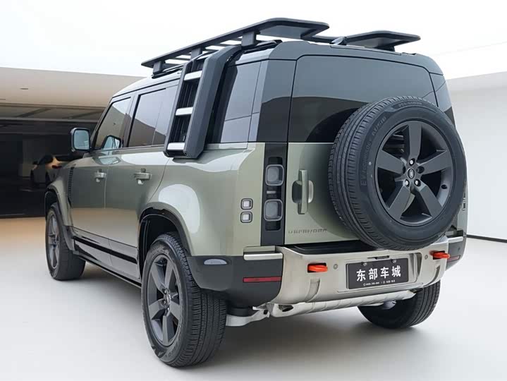 Фото 5 - Land Rover Defender