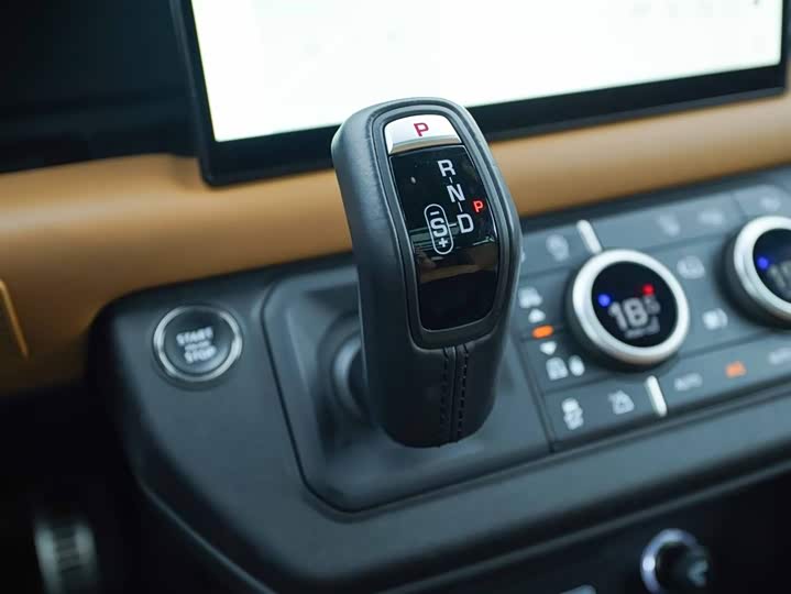 Фото 7 - Land Rover Defender