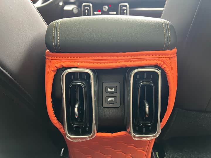 Фото 28 - Haval Dargo