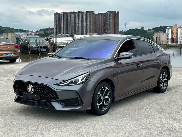 Photo 1 - MG Motor 5