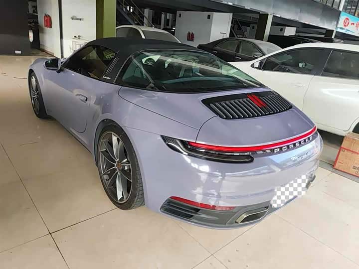 Фото 3 - Porsche 911