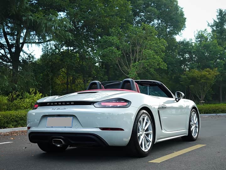 Фото 17 - Porsche 718