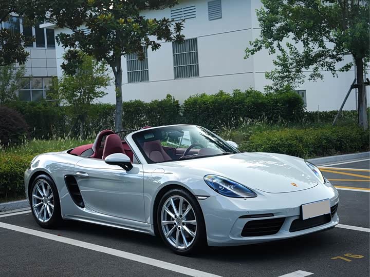 Фото 3 - Porsche 718