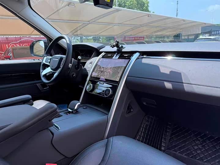 Фото 5 - Land Rover Discovery