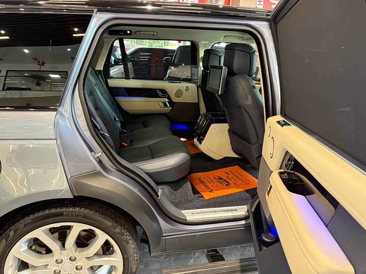 Фото 20 - Land Rover Range Rover