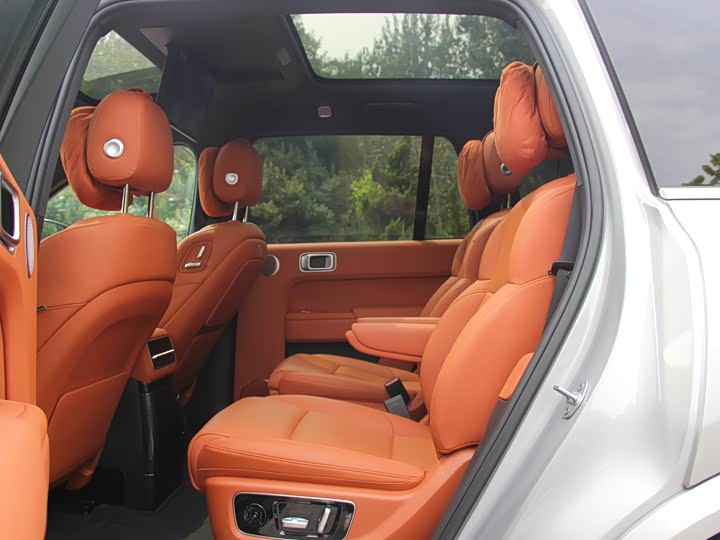 Фото 14 - LiXiang L9