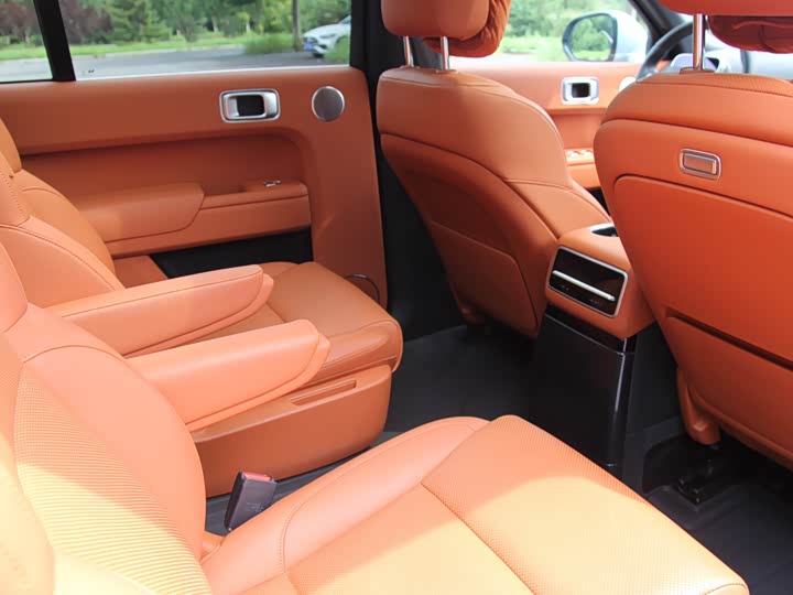 Фото 17 - LiXiang L9