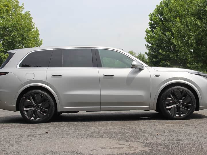 Фото 8 - LiXiang L9