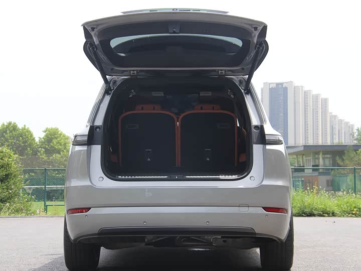 Фото 9 - LiXiang L9