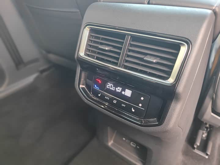 Фото 16 - Volkswagen Teramont X