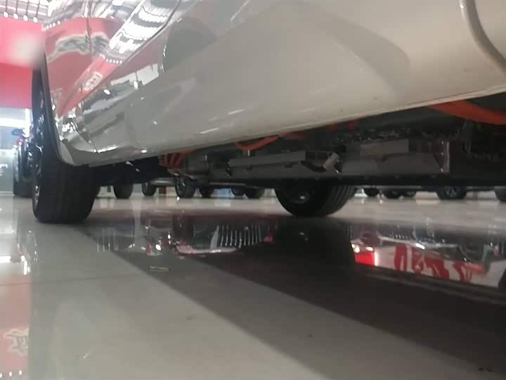 Фото 21 - GAC Trumpchi ES9