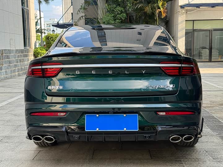 Фото 12 - Geely Preface