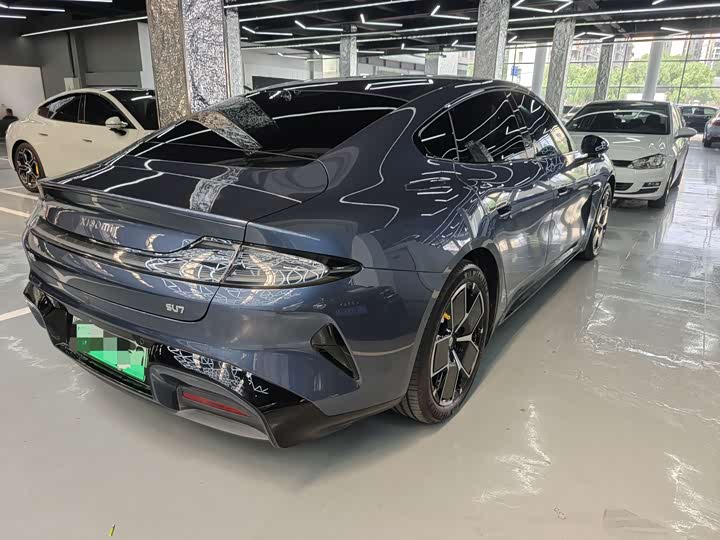 Фото 17 - Xiaomi SU7