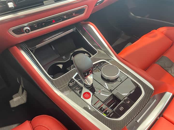 Фото 13 - BMW X6 M