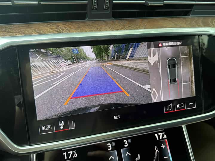 Фото 21 - Audi A6L