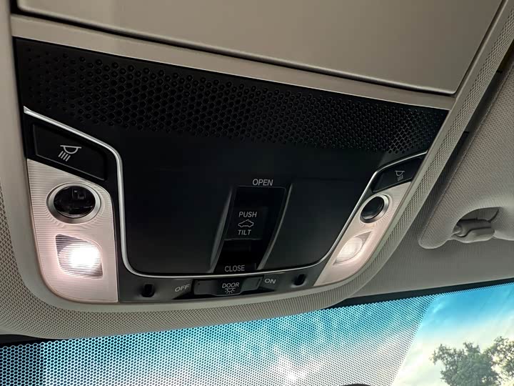 Фото 20 - Honda Accord