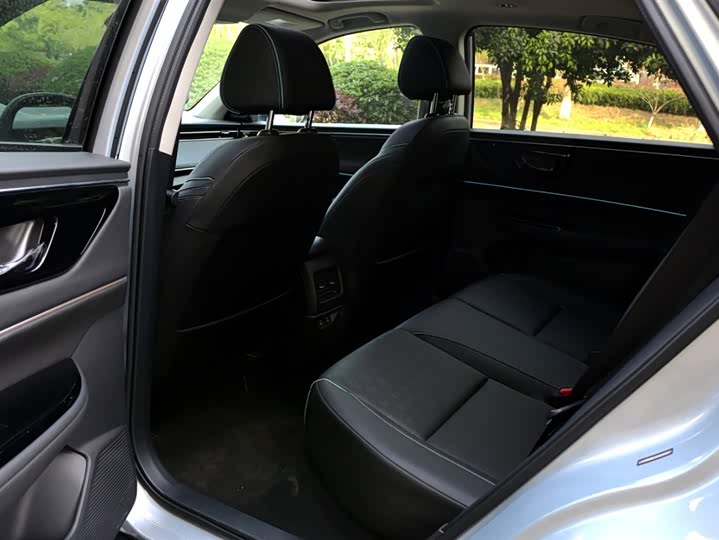 Фото 9 - Honda e:NP2