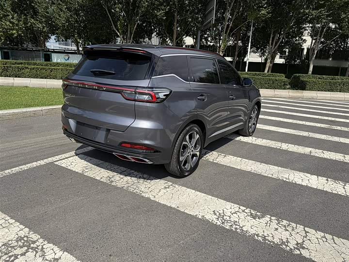 Фото 14 - Chery Tiggo 7 Plus